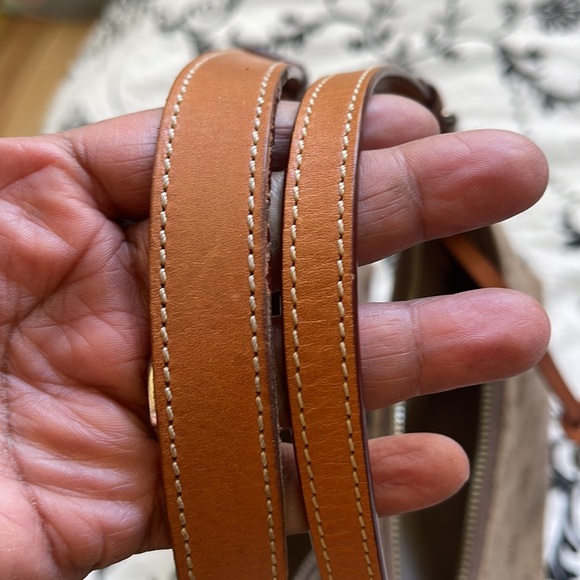 Dooney & Bourke bundle on two bags purses tan canvas used monogram - Picture 10 of 12